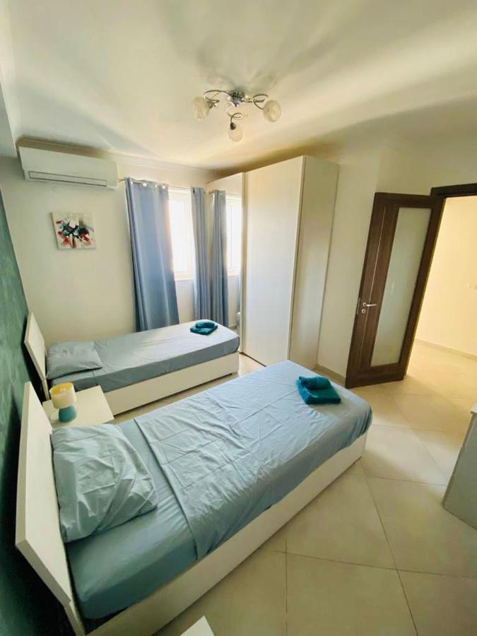 Mela Apartment 1 Σεντ Πόλς Μπέι Εξωτερικό φωτογραφία